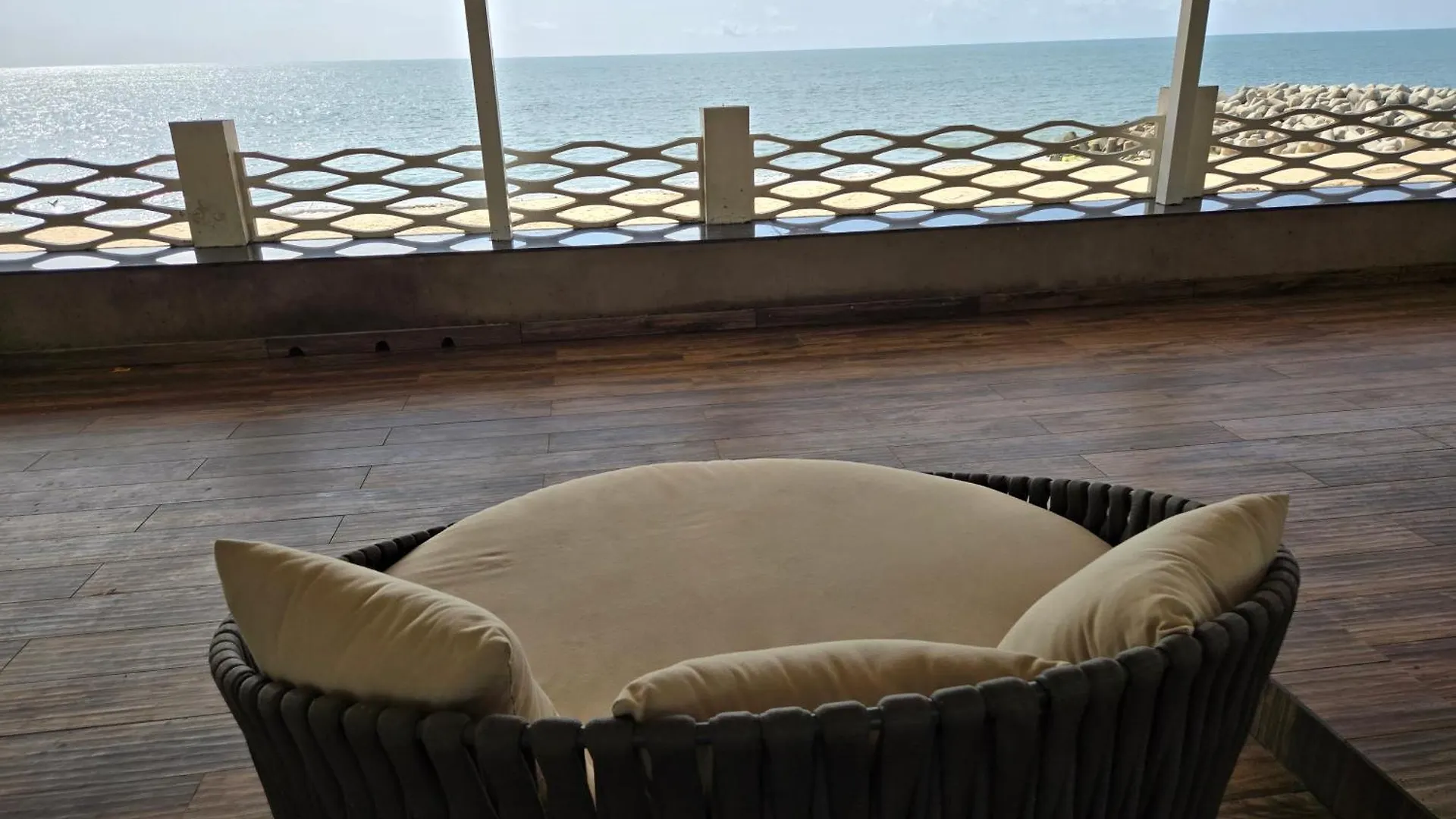 Rum i privatbostad Ether Marari Beachfront Mararikulam Indien