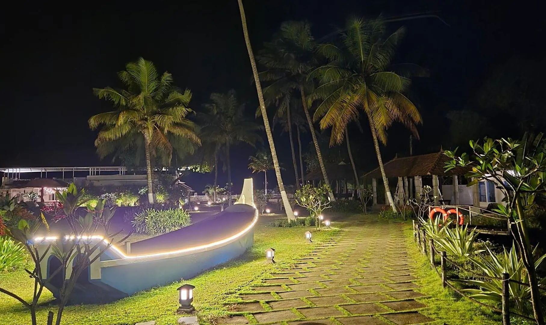 Homestay Ether Marari Beachfront Mararikulam India