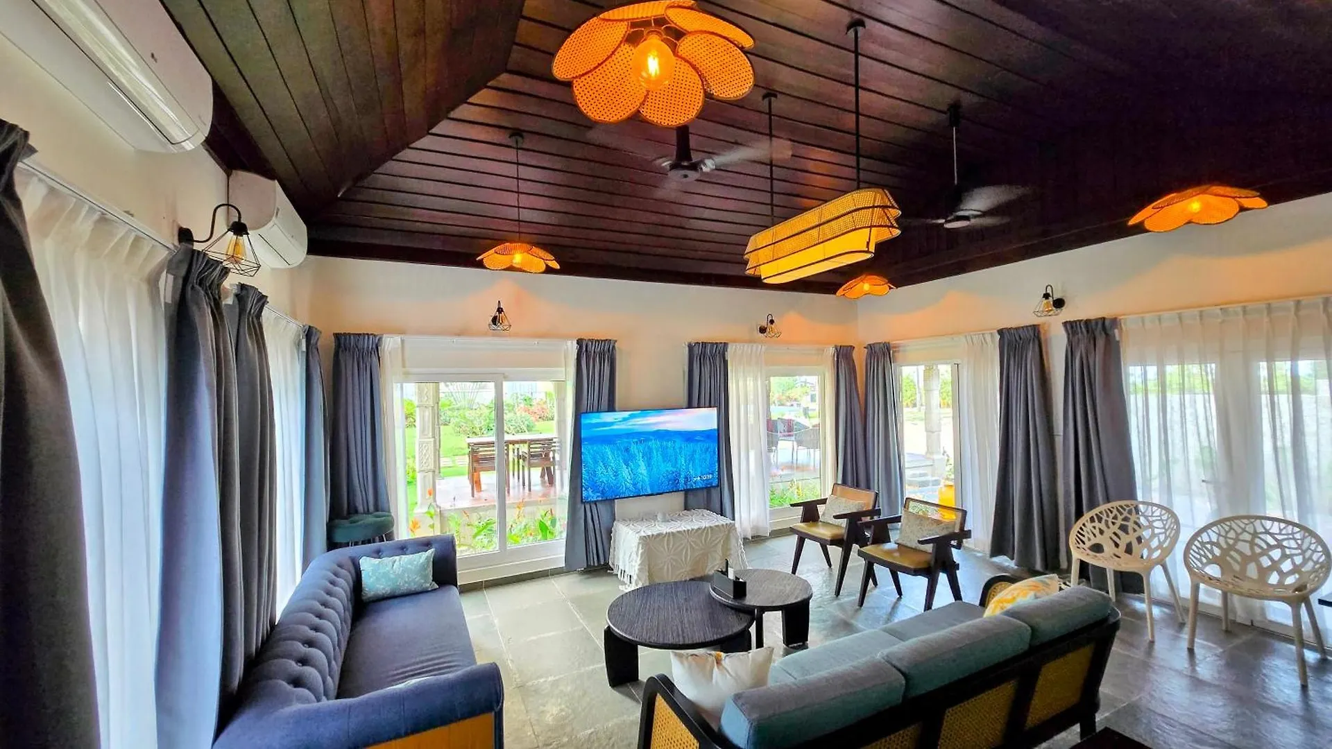 Ether Marari Beachfront Mararikulam Homestay